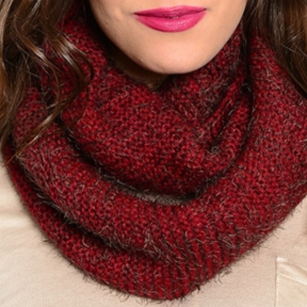 FUZZY KNIT INFINITY SCARF